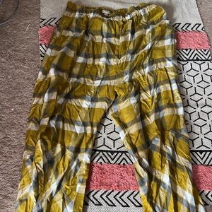 Baggy pants from earthbound, size medium.